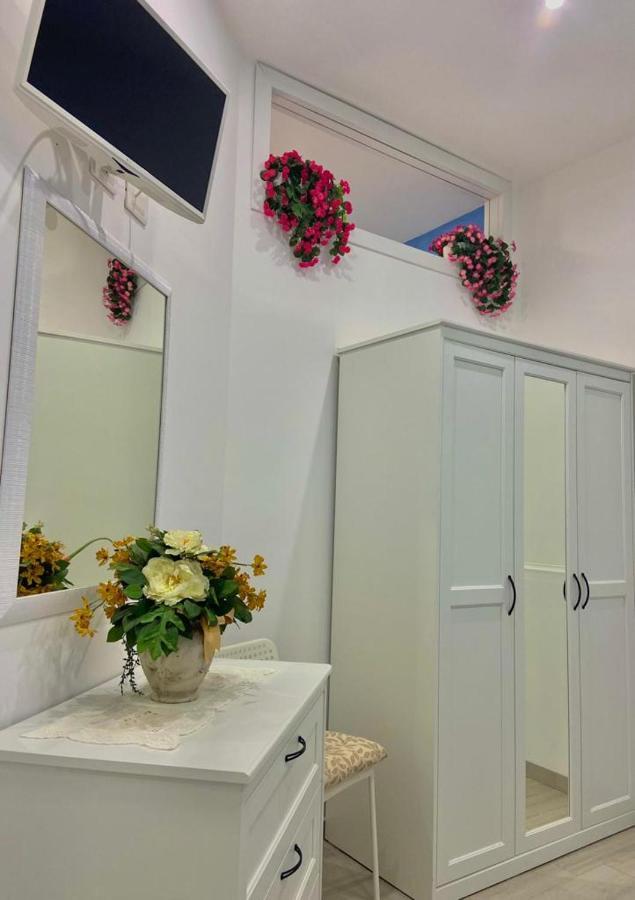 Holiday House Lual Аджерола Екстер'єр фото