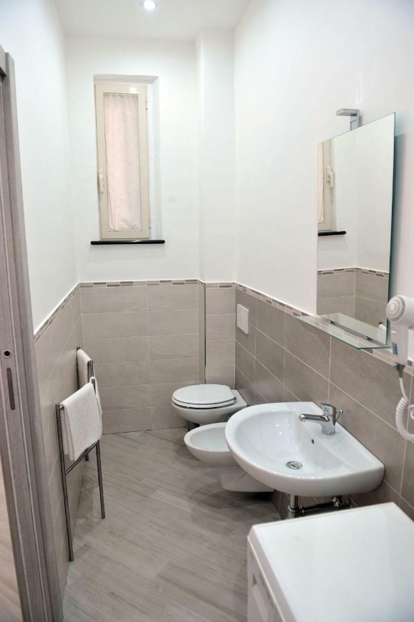 Holiday House Lual Аджерола Екстер'єр фото