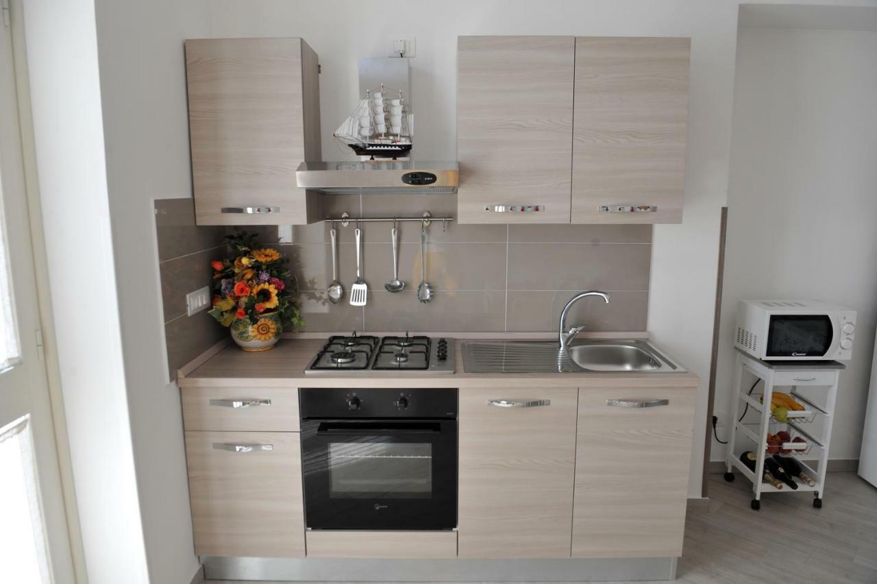 Holiday House Lual Аджерола Екстер'єр фото