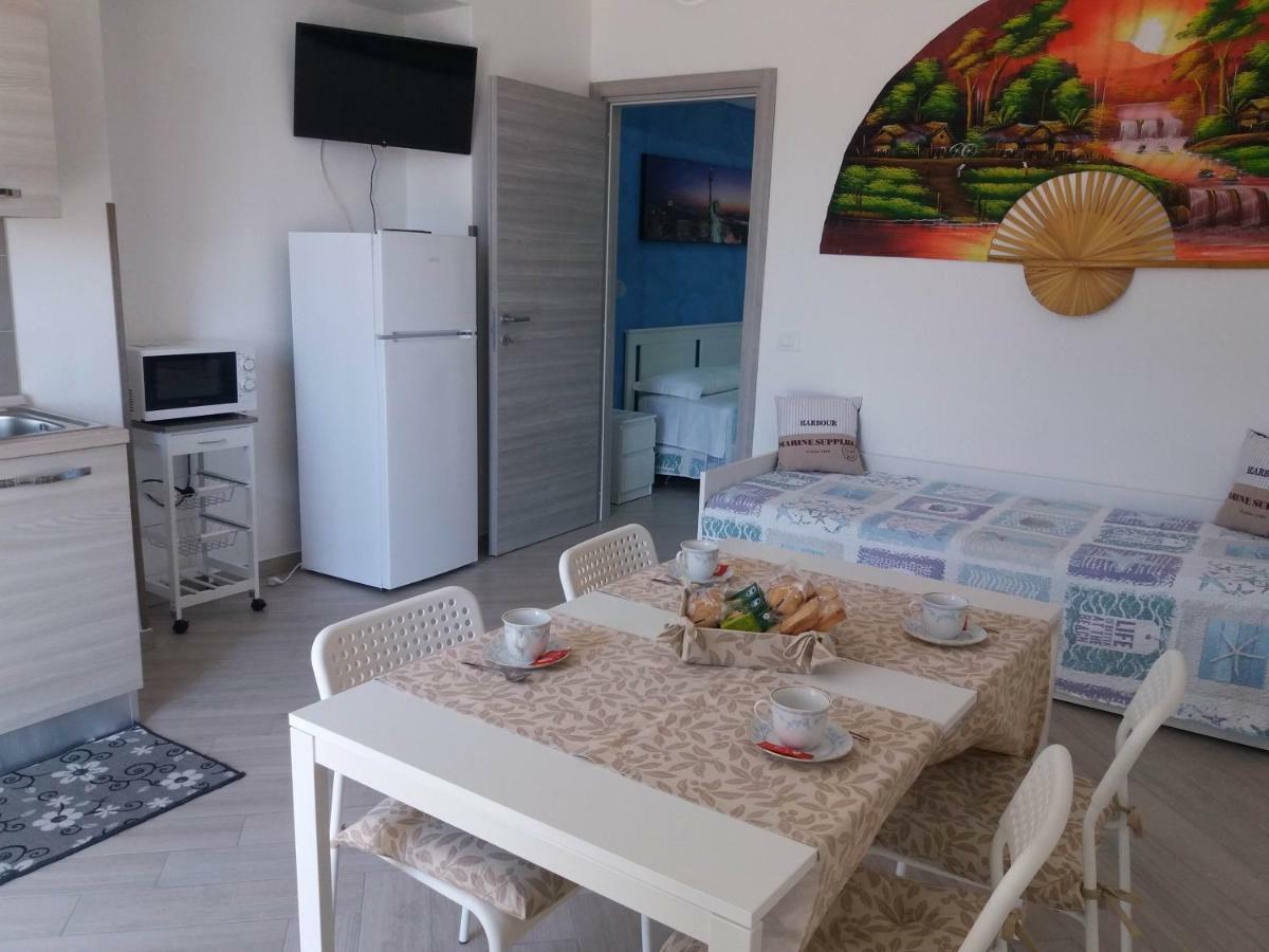 Holiday House Lual Аджерола Екстер'єр фото